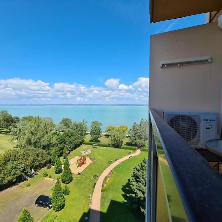 Surman Apartmanok Сиофок Екстериор снимка