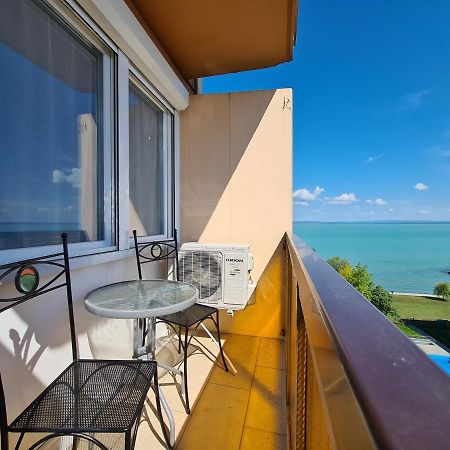 Surman Apartmanok Сиофок Екстериор снимка