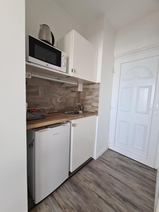 Surman Apartmanok Сиофок Екстериор снимка