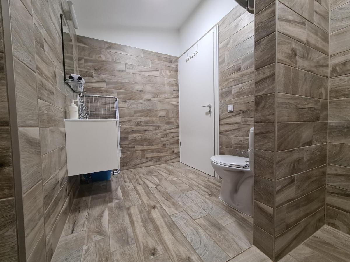 Surman Apartmanok Сиофок Екстериор снимка