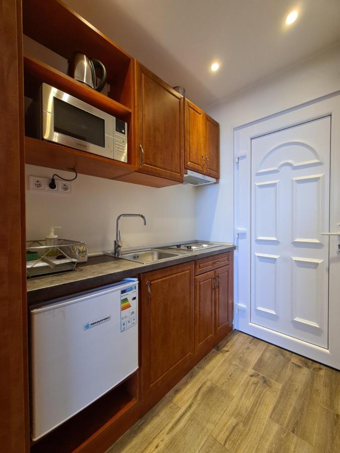 Surman Apartmanok Сиофок Екстериор снимка