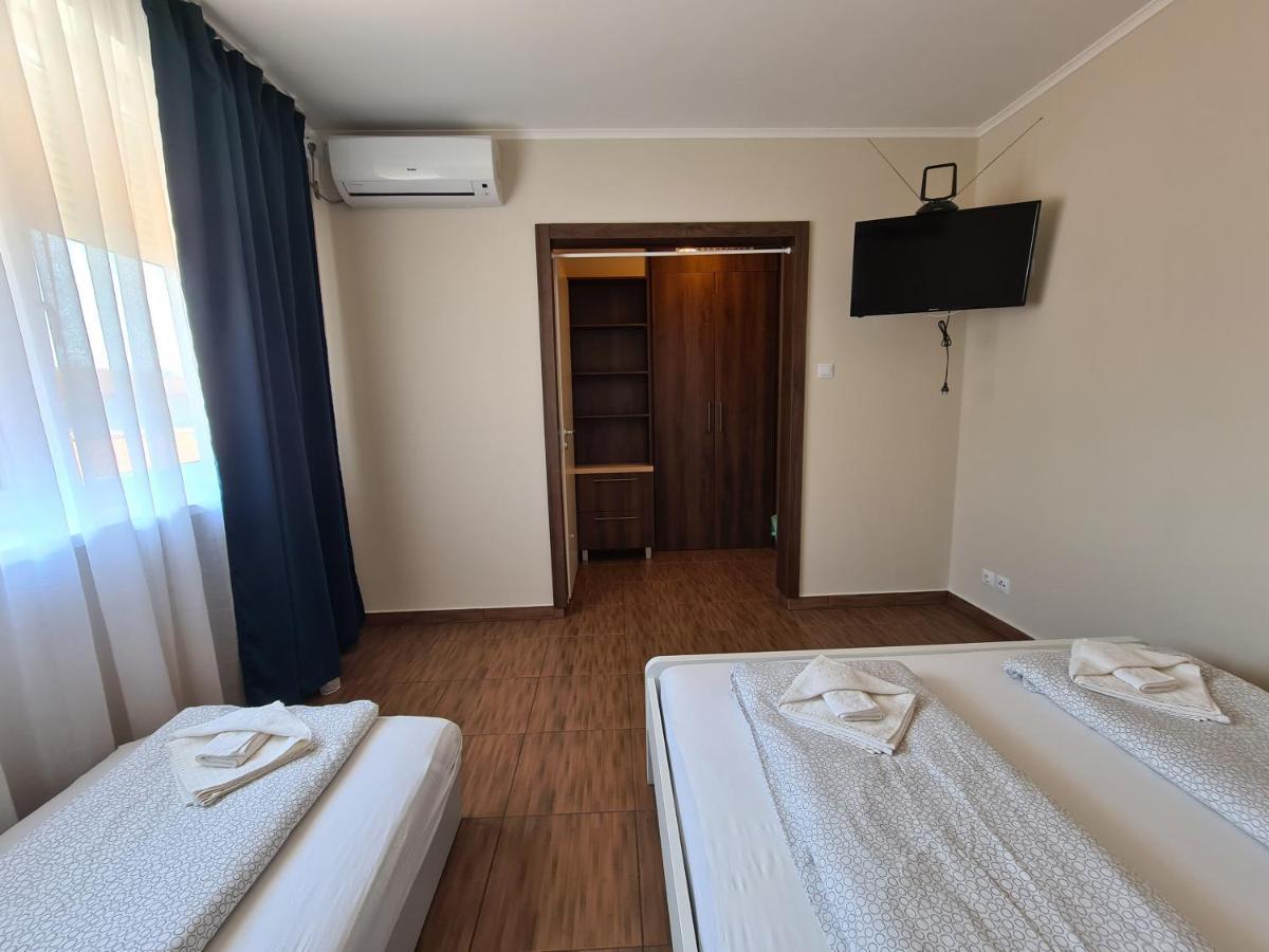 Surman Apartmanok Сиофок Екстериор снимка