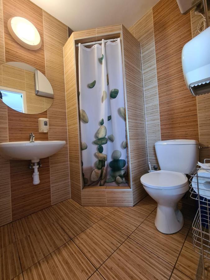 Surman Apartmanok Сиофок Екстериор снимка