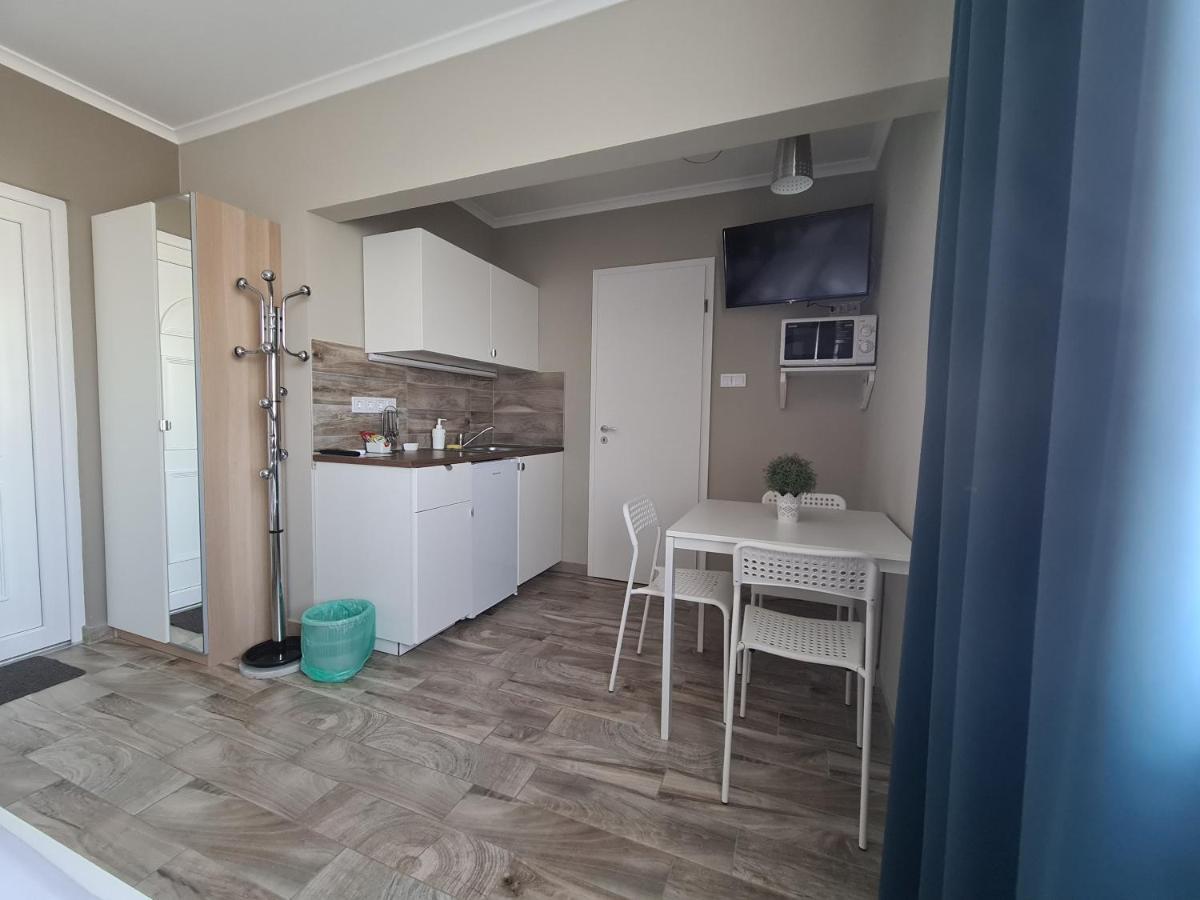 Surman Apartmanok Сиофок Екстериор снимка