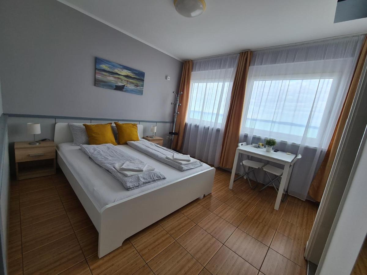 Surman Apartmanok Сиофок Екстериор снимка