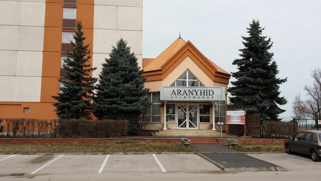 Surman Apartmanok Сиофок Екстериор снимка