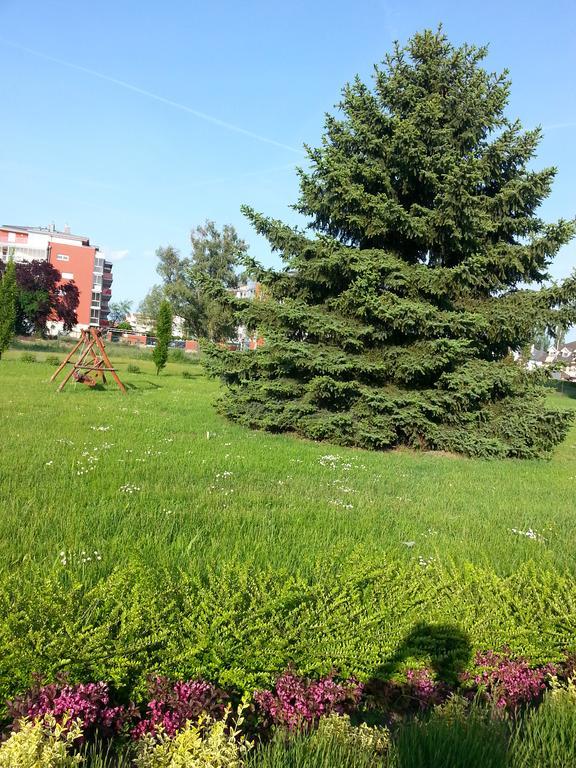 Surman Apartmanok Сиофок Екстериор снимка
